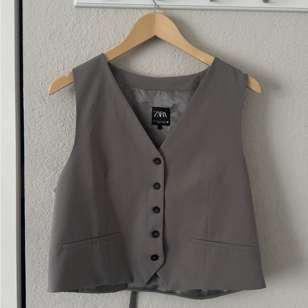 Zara Charcoal Sleeveless Vest